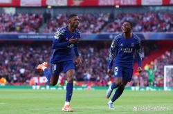 开云官网-巴黎圣日耳曼与斯特拉斯堡的厮杀