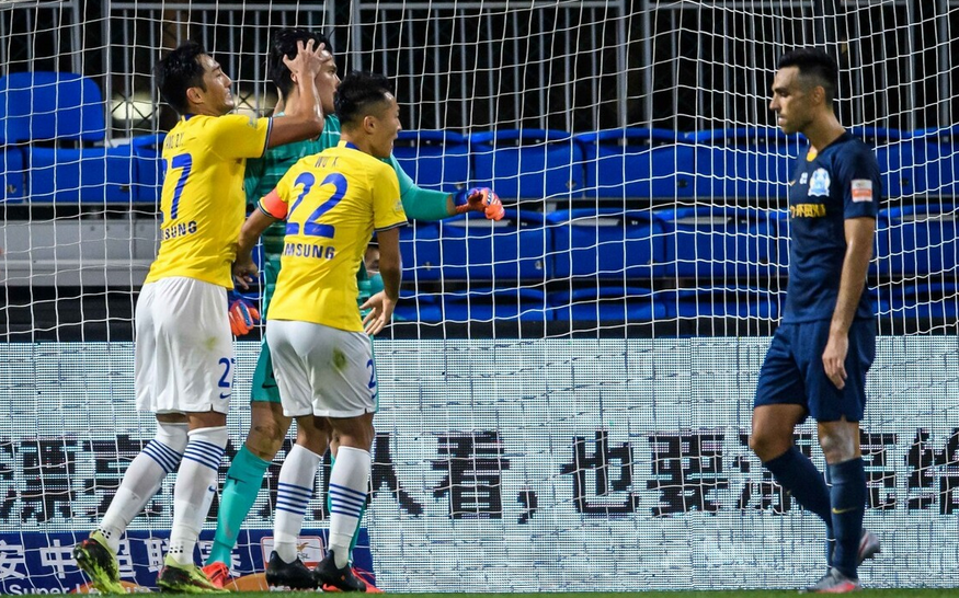 广州富力主场大胜江苏苏宁,取得关键胜利 广州富力主场大胜江苏苏宁,取得关键胜利